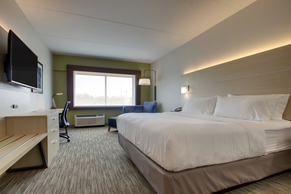 Camera Standard Holiday Inn Express & Suites - Elizabethtown North, an IHG Hotel