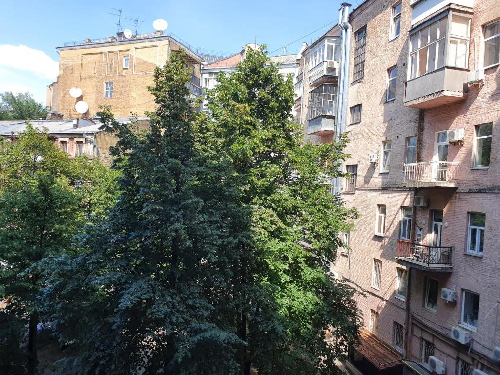 Апартаменты Home-Hotel Apartments on Maidan Nezalezhnosti Square