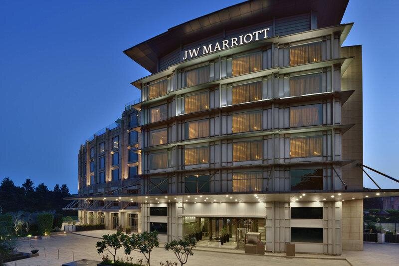 Номер Executive JW Marriott Hotel Chandigarh