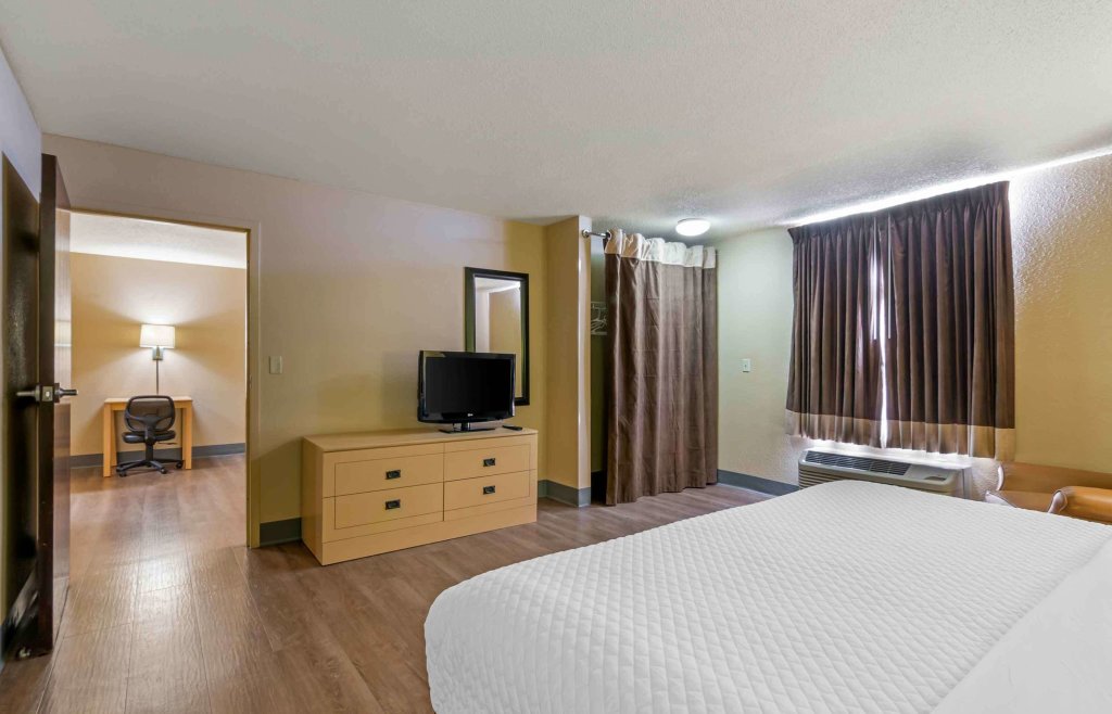 Двухместный люкс c 1 комнатой Extended Stay America Suites - Kansas City - Overland Park - Quivira Rd