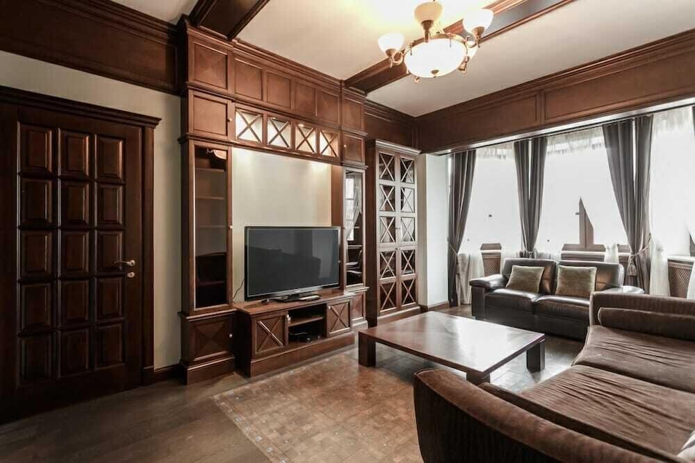 Suite De ejecutivo 2 dormitorios con balcón y con vista a la ciudad Royal apartments Minsk