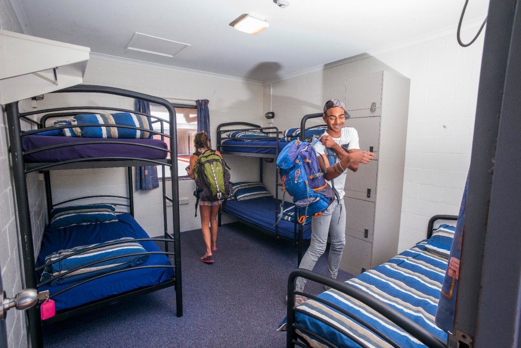 Кровать в общем номере YHA Cape Byron, Byron Bay