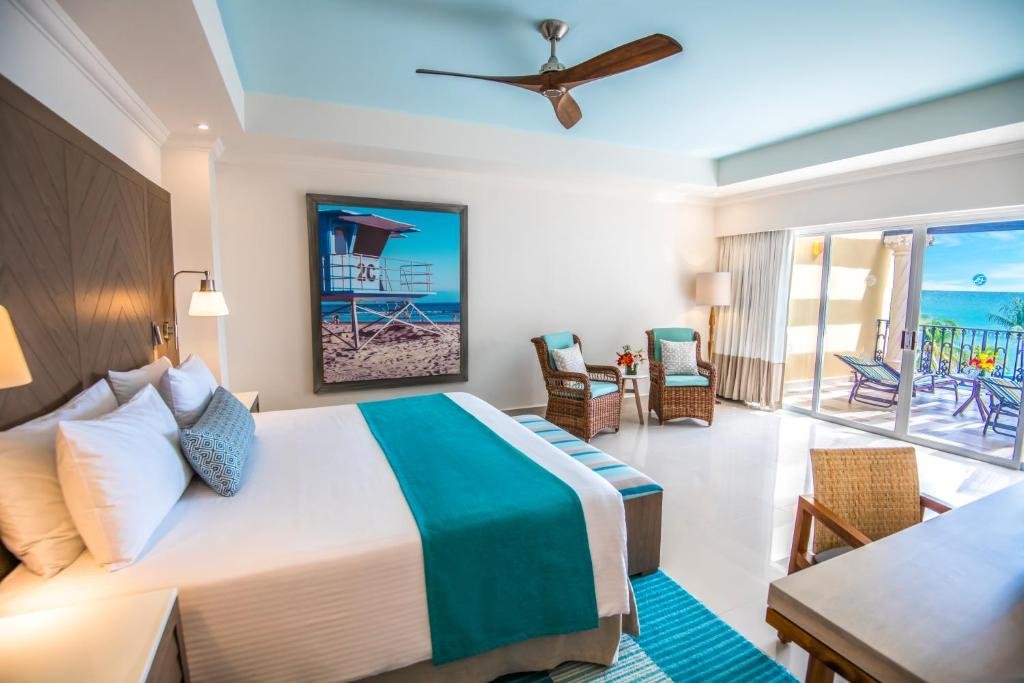 Master suite doppia 1 camera da letto vista oceano Wyndham Alltra Playa del Carmen Adults Only