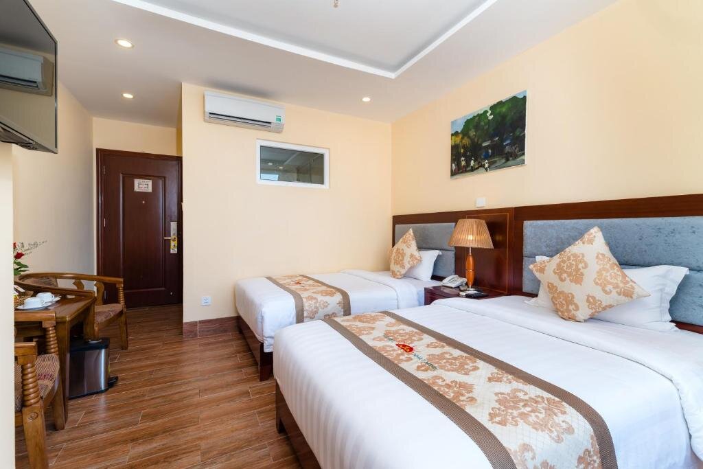 Standard Double room with city view Nhat Minh Hotel and Apartment