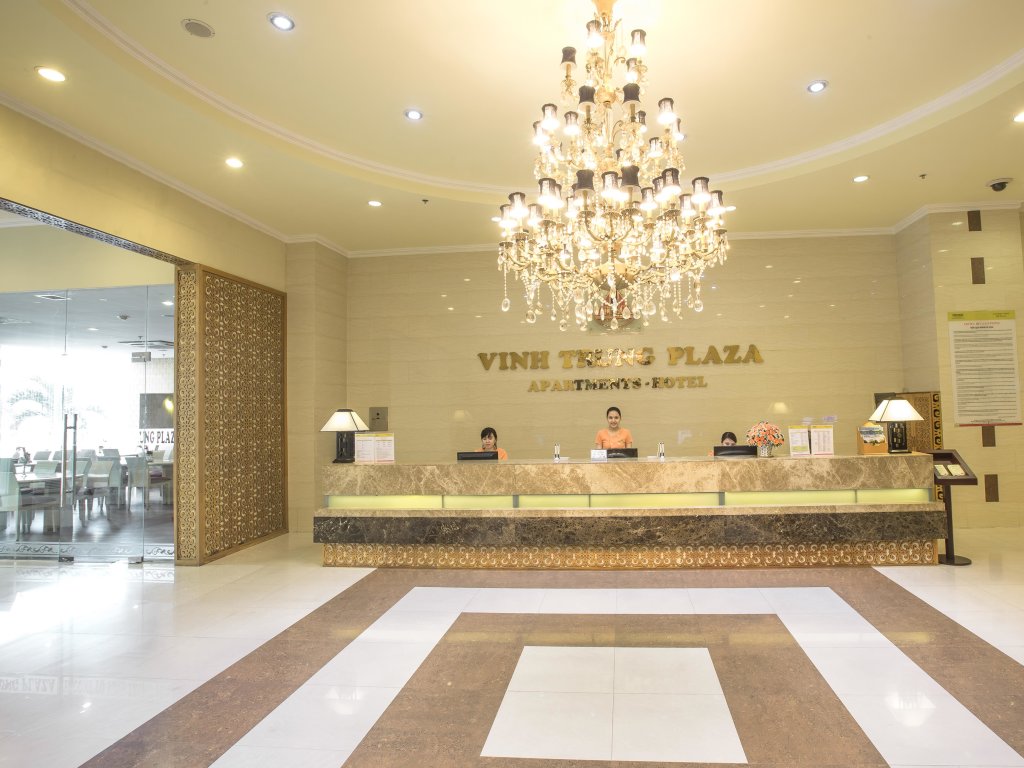 Suite Vinh Trung Plaza Hotel