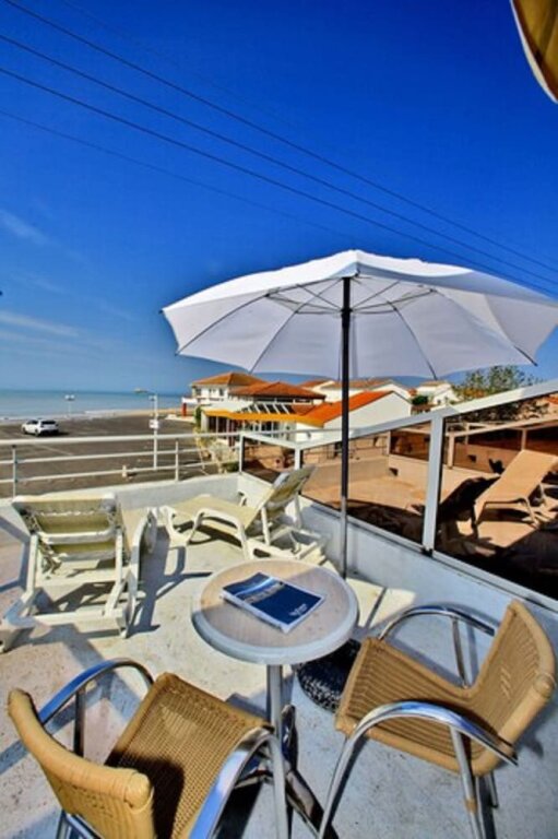 Standard Doppel Zimmer mit Balkon und am Strand Hotel Les Dunes