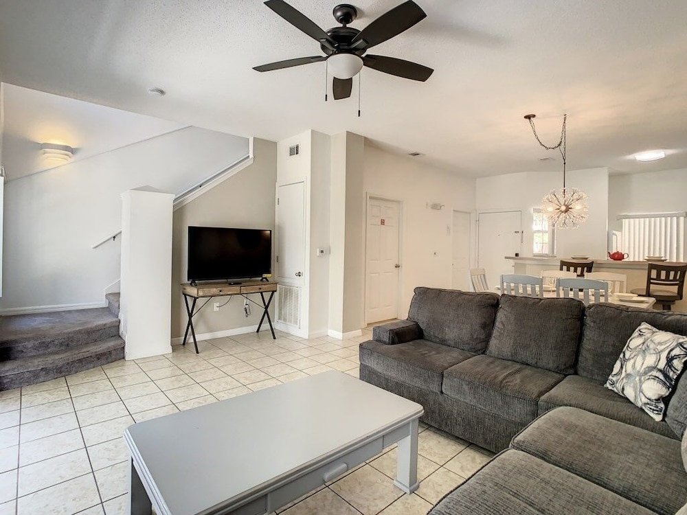 Standard Zimmer Luxury Disney Townhomegetaway Minutes From Disney 3 Bedroom Townhouse by Redawning