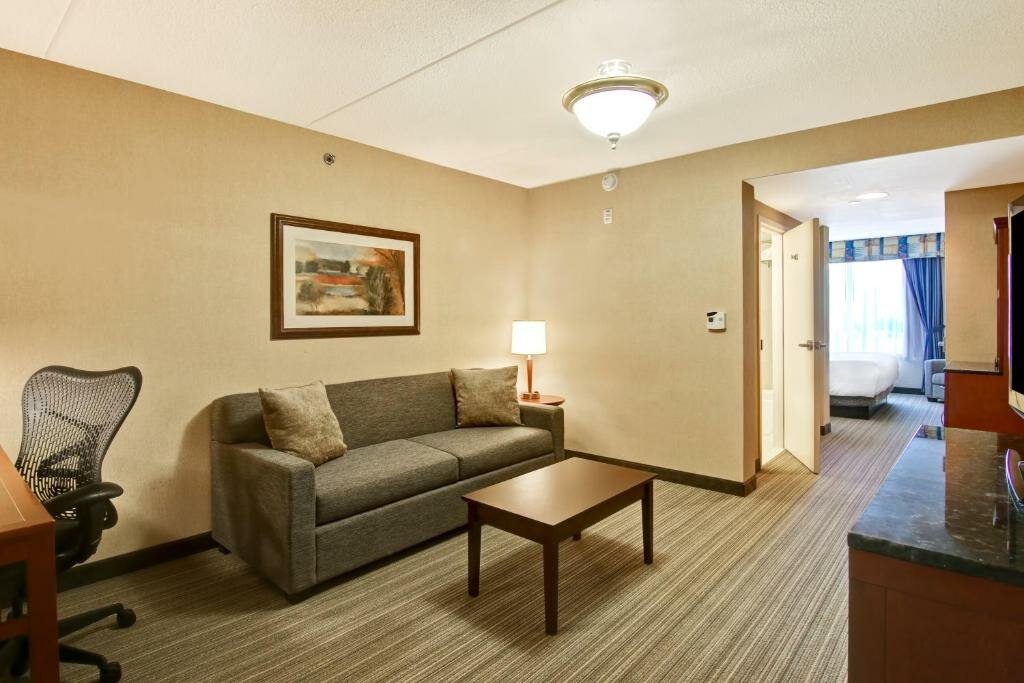 Suite 1 dormitorio Hilton Garden Inn Toronto/Burlington
