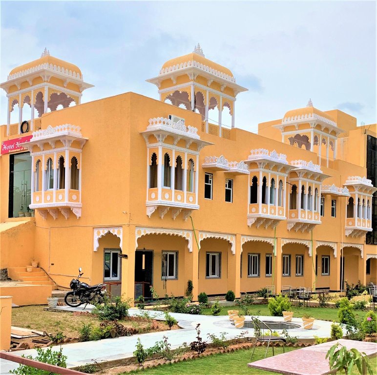Suite Krishna restaurants and resort