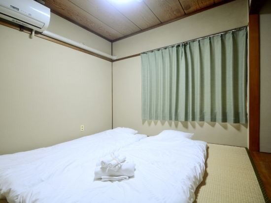 Business Suite 3 Minutes Walk from Tonemachi