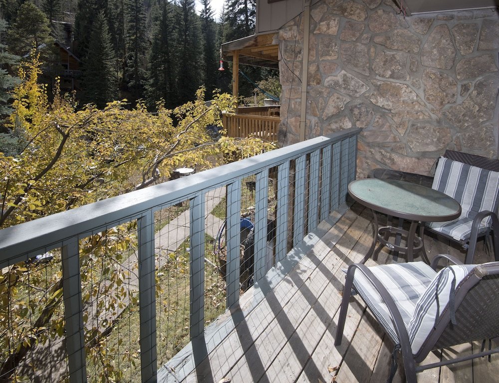Номер Standard Creekside Townhome With Wood Burning Fireplace In Vail, Co 3 Bedroom Townhouse by Redawning