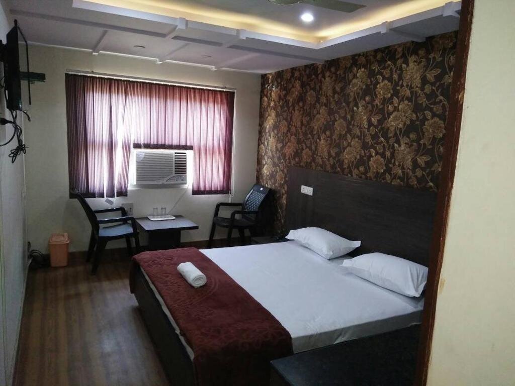 Deluxe room Hotel Mohit Palace