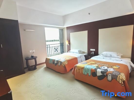 2 Bedrooms Family Suite Xiyuan Hotel