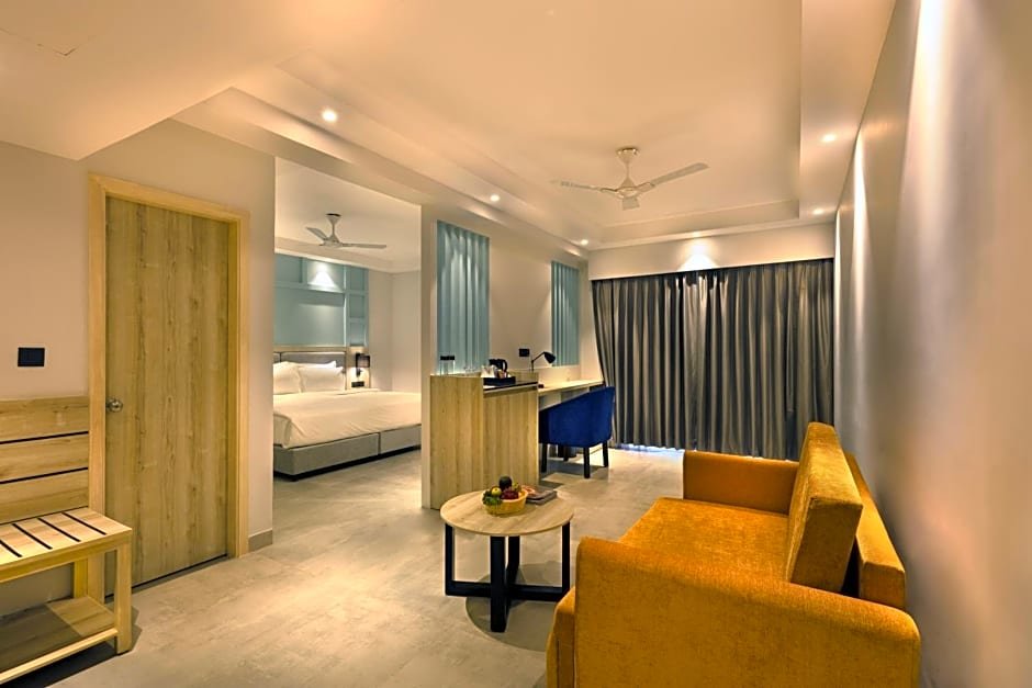 Suite Ramada by Wyndham Goa Arpora