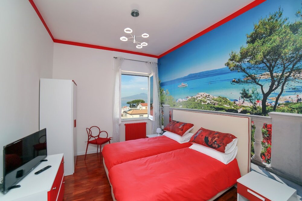2 Bedrooms Family Apartment with sea view Camy House