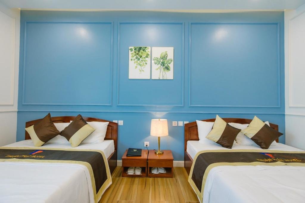 Номер Deluxe Thuận Phát Hotel