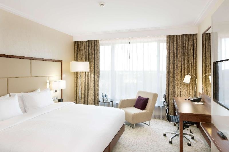 Двухместный номер Executive DoubleTree by Hilton Hotel & Conference Centre Warsaw