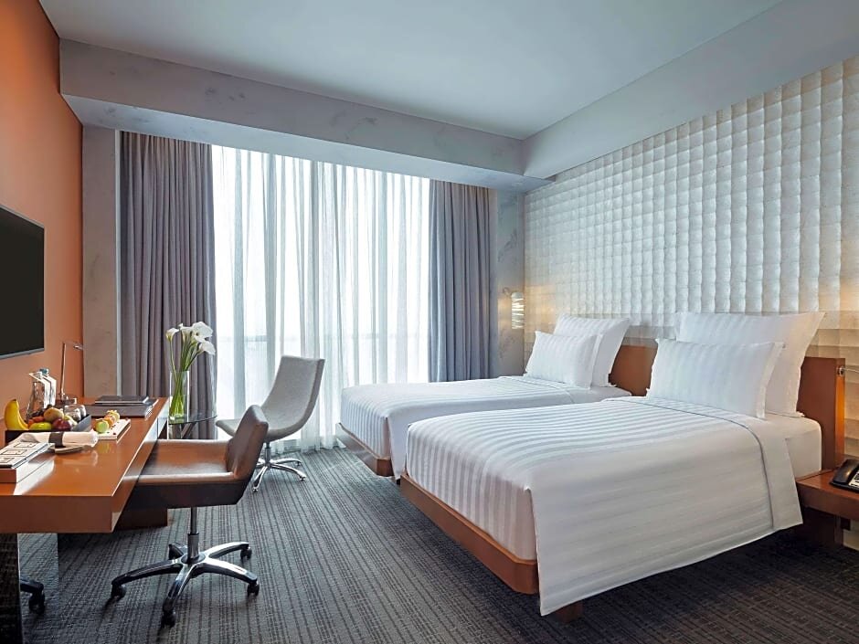 Standard room with park view Pullman Jakarta Central Park