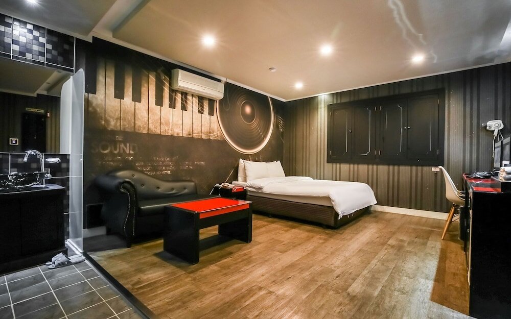 Standard room Cheonan Picasso