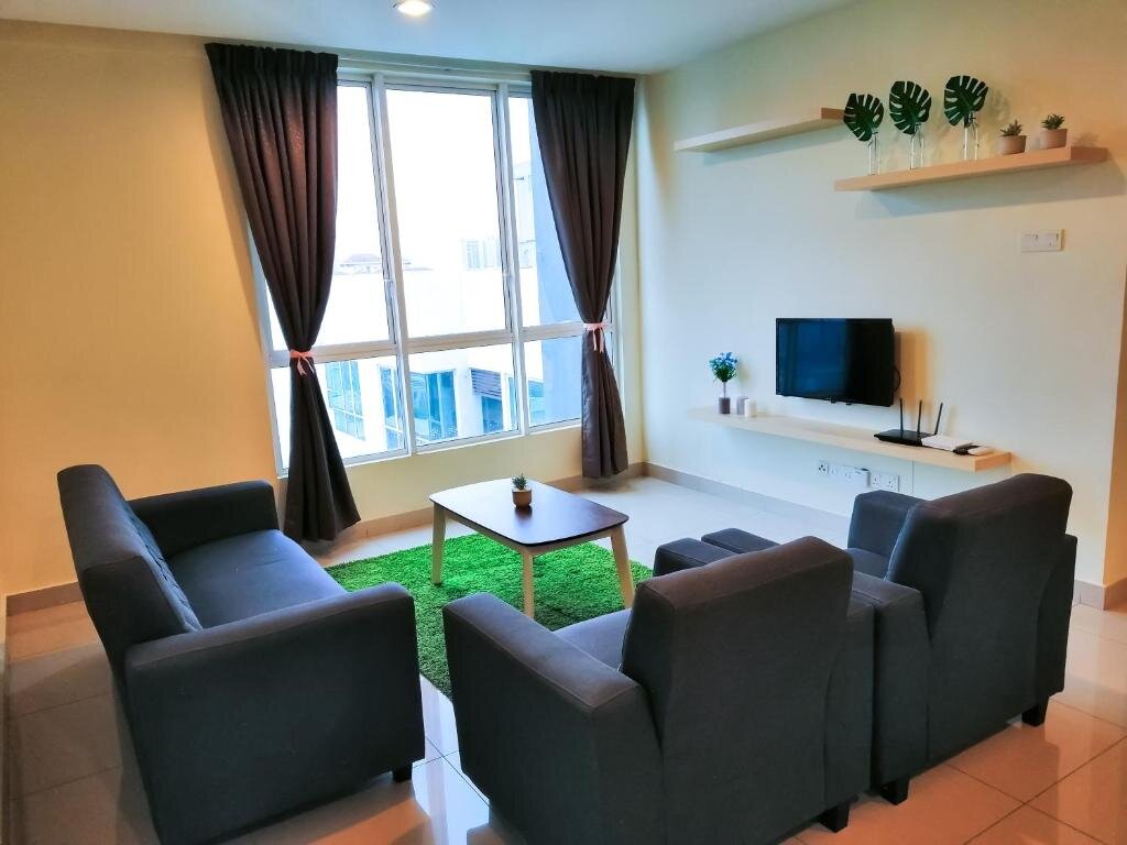 Апартаменты с видом на бассейн i-HOME 002 Zetapark @ Setapak Central Mall - 3 Bedroom Family Suite