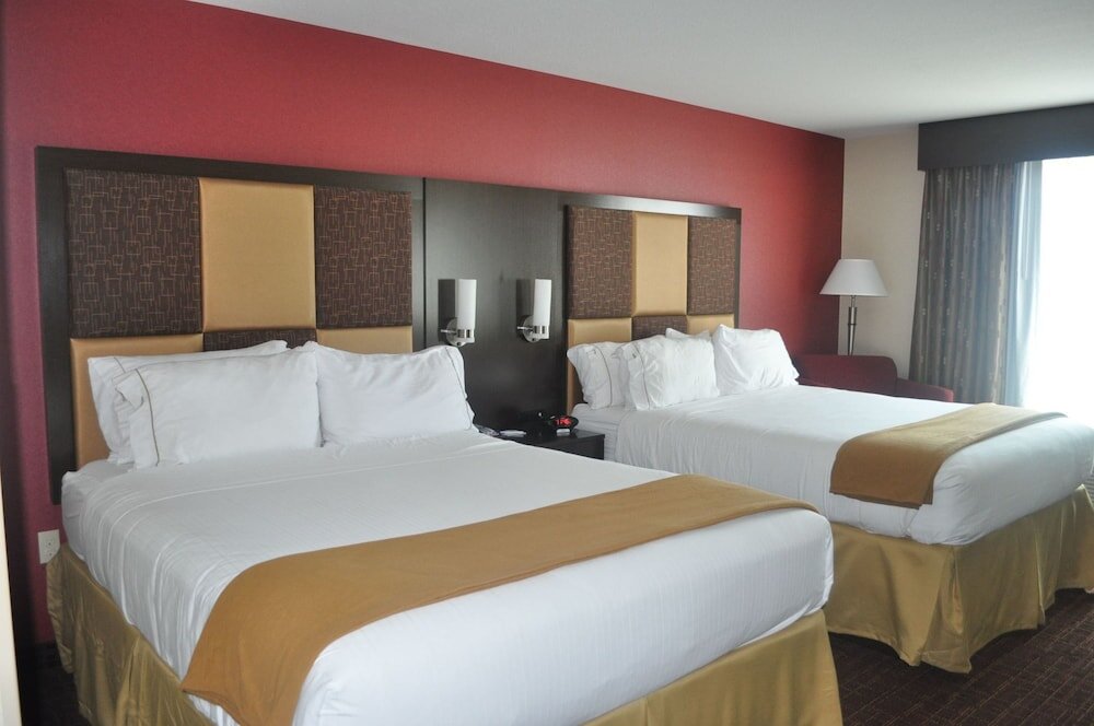 Standard quadruple chambre Holiday Inn Express & Suites Greensburg, an IHG Hotel