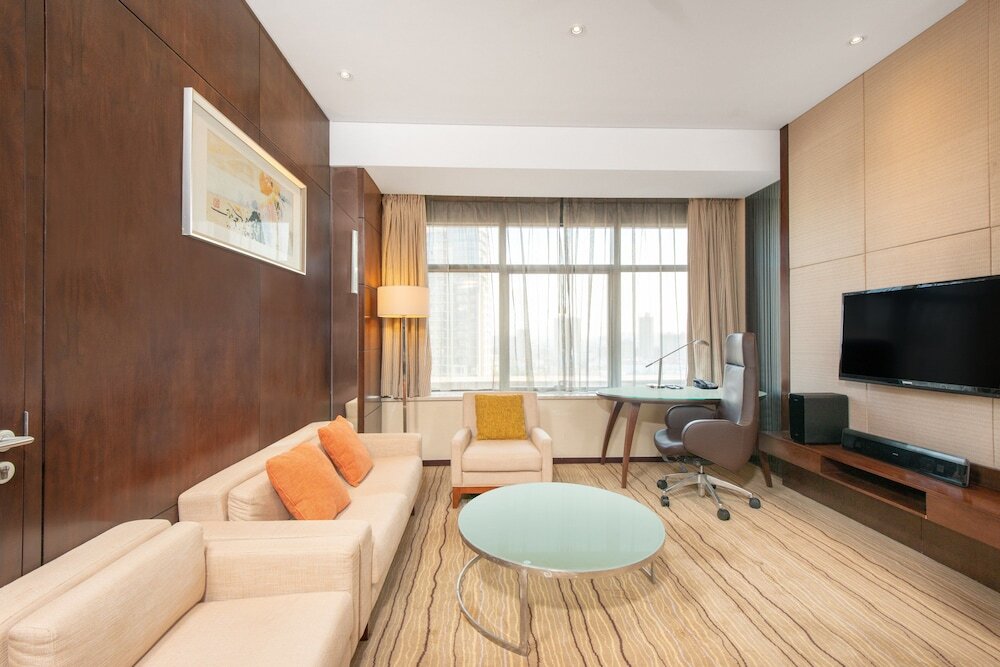 Suite 1 dormitorio Holiday Inn Taicang City Centre, an IHG Hotel