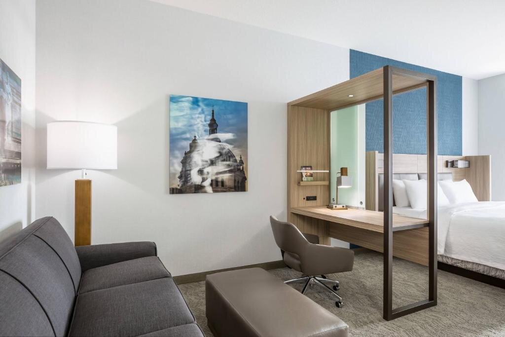 Студия SpringHill Suites St. Paul Downtown