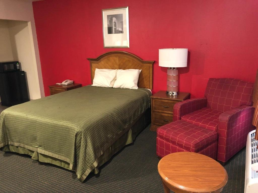Standard room Dixon Motel