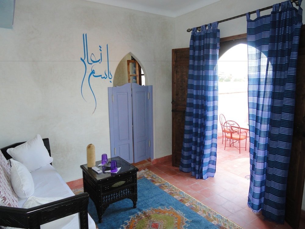 Superior Double room with balcony Ryad Noura