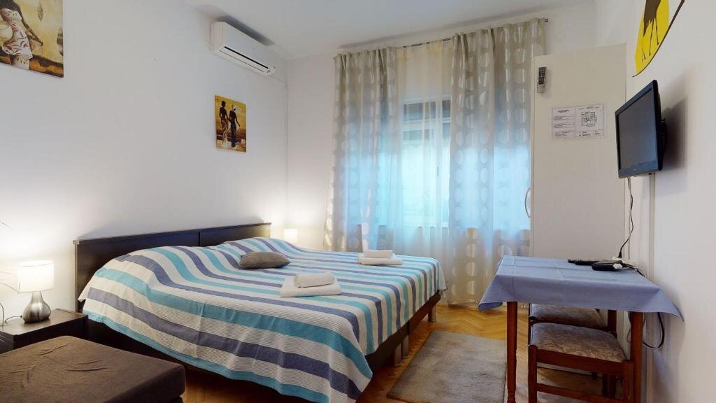 2 Bedrooms Apartment Villa Ivanišević