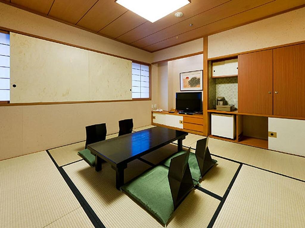 Standard Vierer Zimmer KKR Hotel Kanazawa