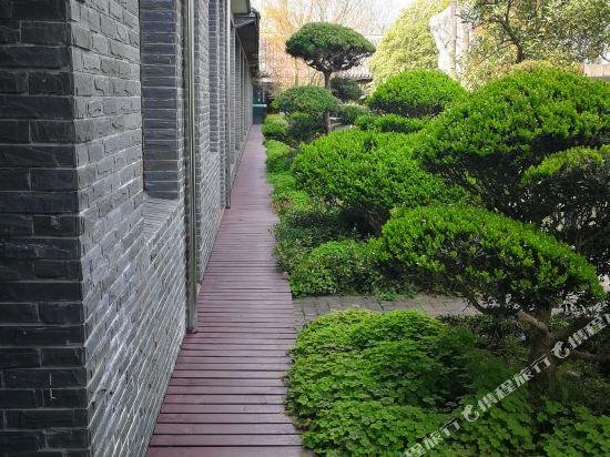 Double Suite Gaojiazhuang Ecological Park