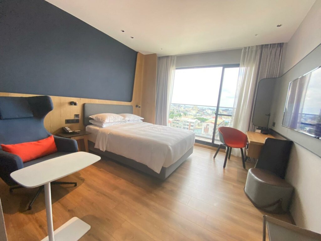 Standard Double room with garden view Holiday Inn Express Chiayi, an IHG Hotel