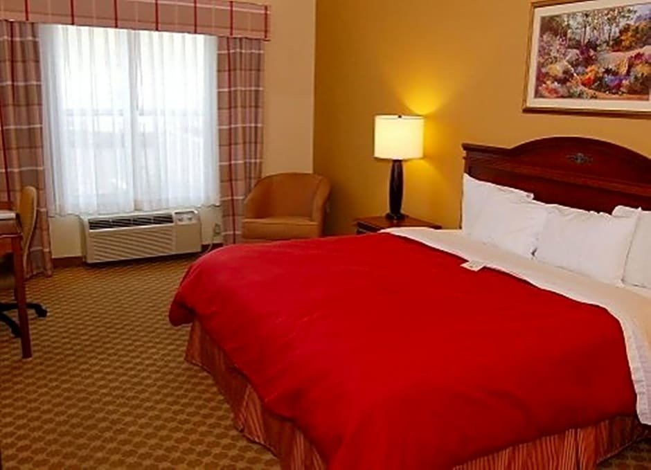 Suite Country Inn & Suites by Radisson, Frackville , PA