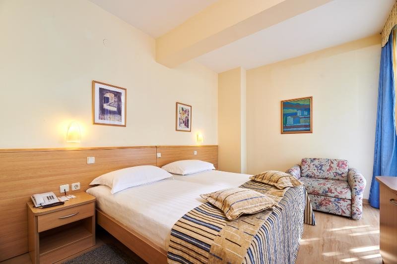 Standard Einzel Zimmer mit Balkon Hotel Aurora Plava Laguna
