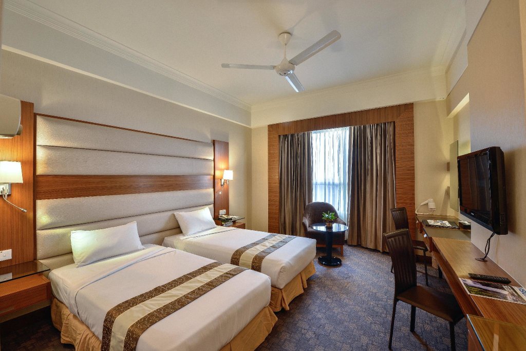 Кровать в общем номере Pearl View Hotel Prai, Penang