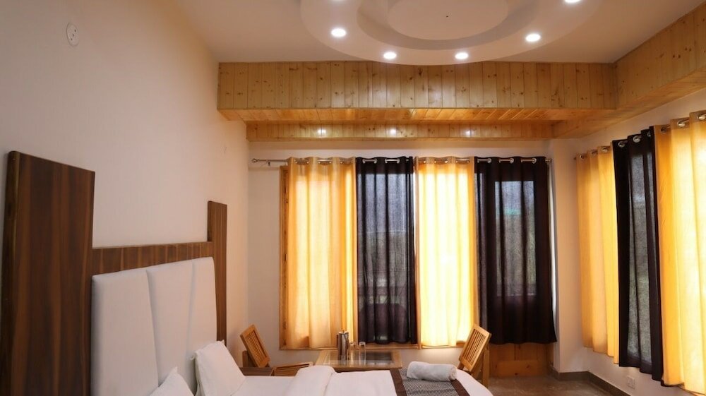 Luxury room Hotel Himalayan Oak