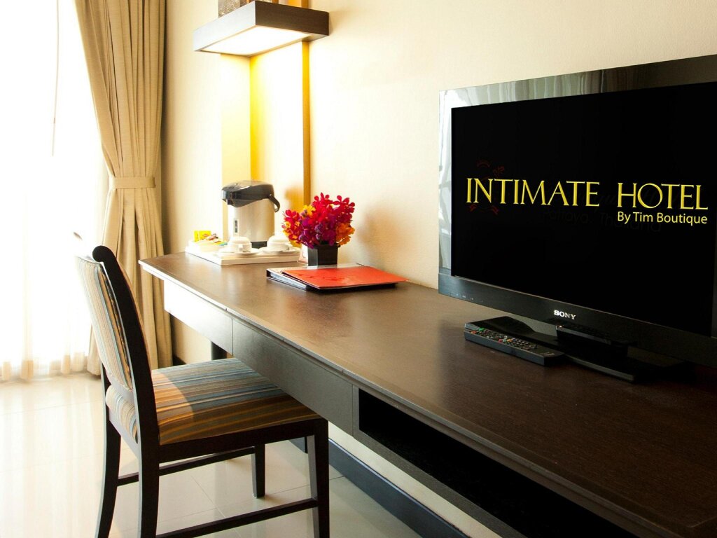 Номер Deluxe Intimate Hotel Pattaya - SHA Extra Plus