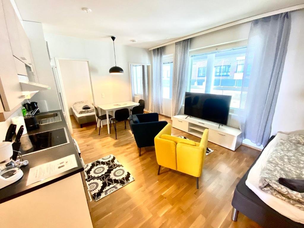 Standard Triple room with balcony DP Apartments Vaasa