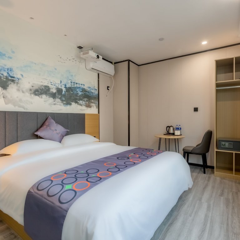 Standard room Yimi Hotel Wuyang New Town