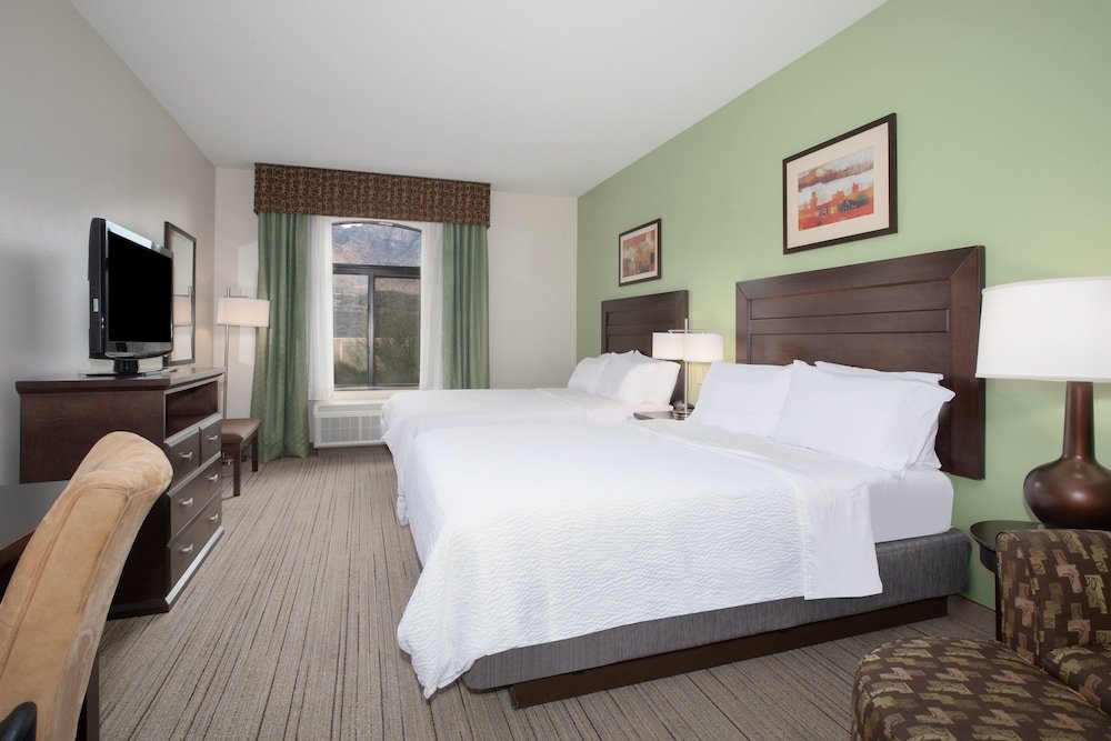 Standard Quadruple room Holiday Inn Express & Suites Oro Valley-Tucson North, an IHG Hotel