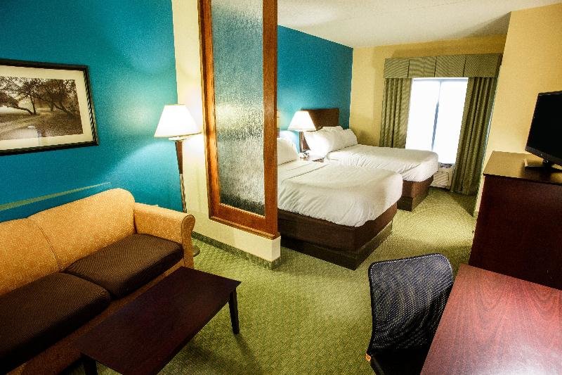 Standard Double room Holiday Inn Express Harrisburg West, an IHG Hotel