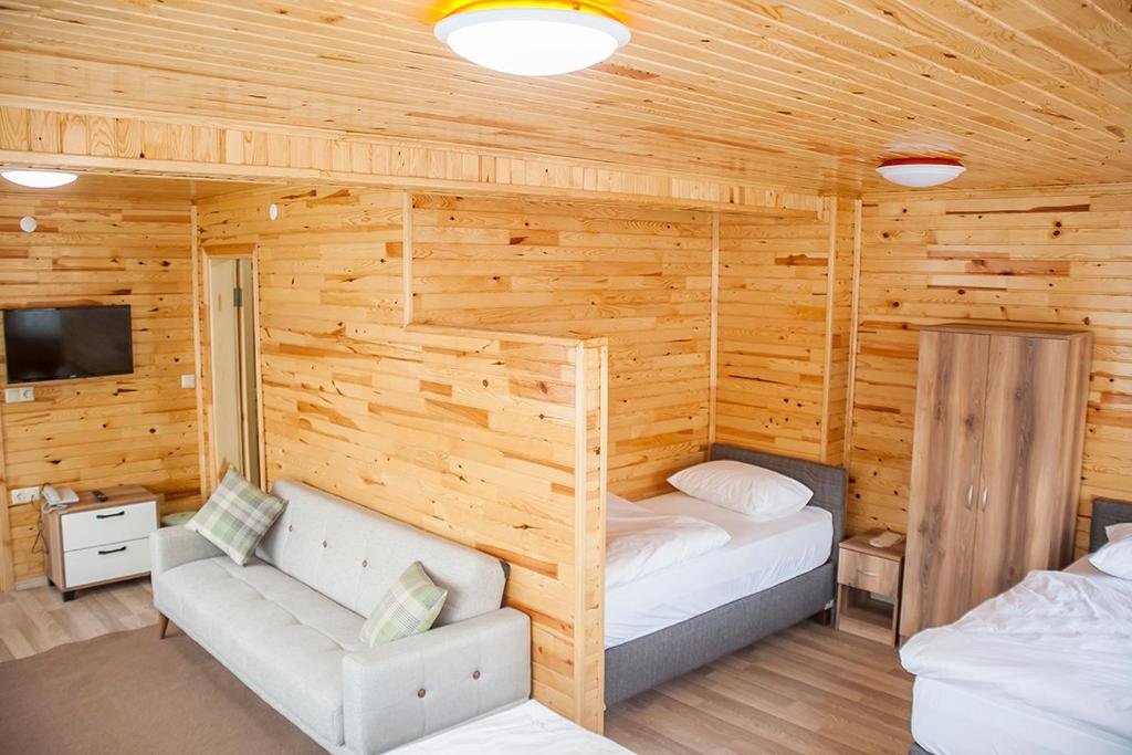 Standard Quadruple room with mountain view Hamsi̇köy Cennet Bahçesi̇ Otel & Restaurant