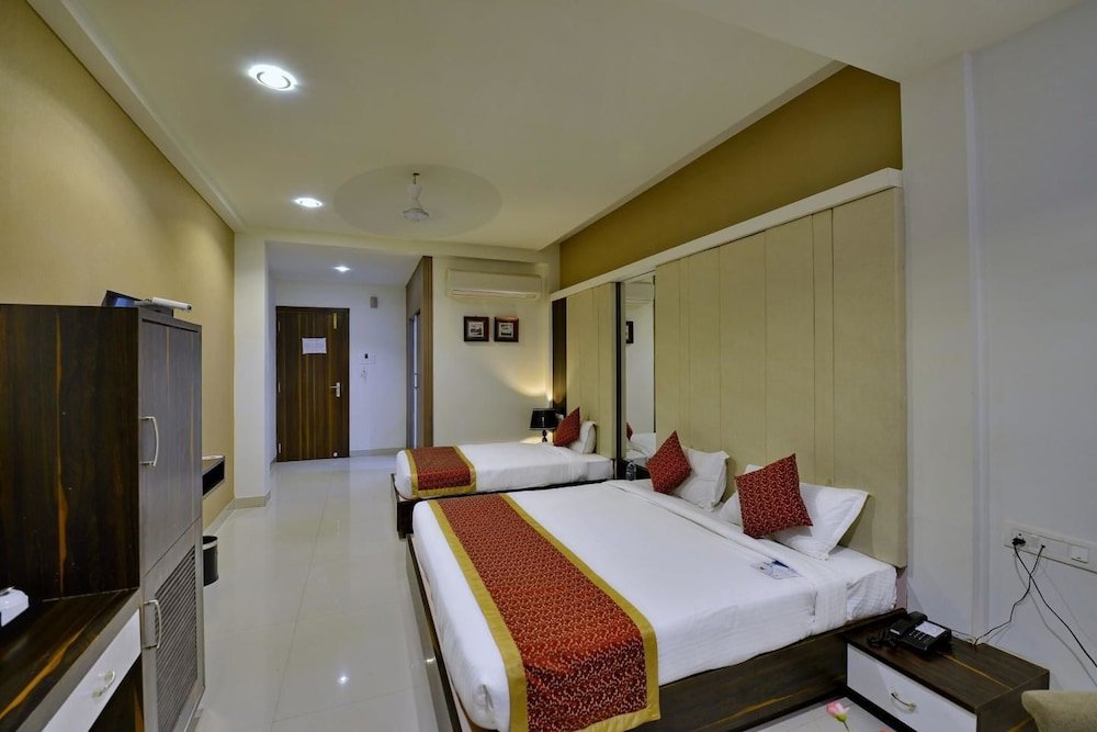 Camera Standard Western Hotel, Bhopal