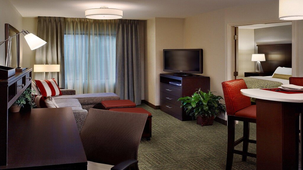 Двухместный номер Standard c 1 комнатой Staybridge Suites - Lexington S Medical Ctr Area, an IHG Hotel