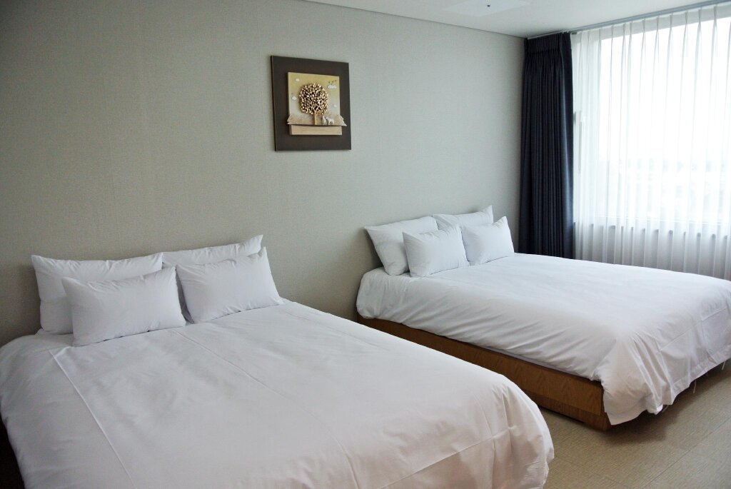 Suite Hotel Noblesse Jeju