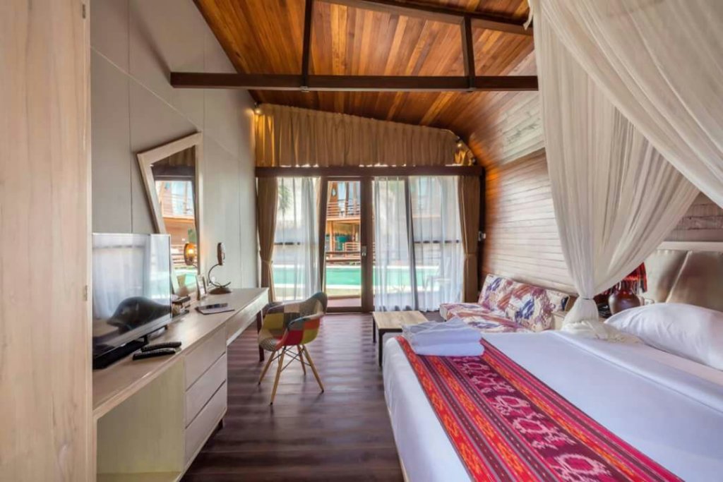 Deluxe Suite Mola Mola Resort Gili Air Lombok