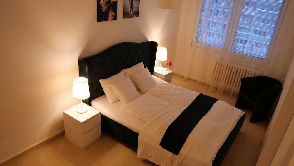 Luxus Zimmer AK apartman Praha 6