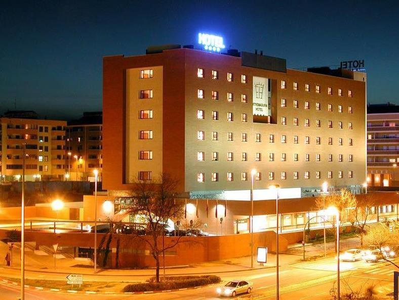 Двухместный семейный номер Standard Extremadura Hotel
