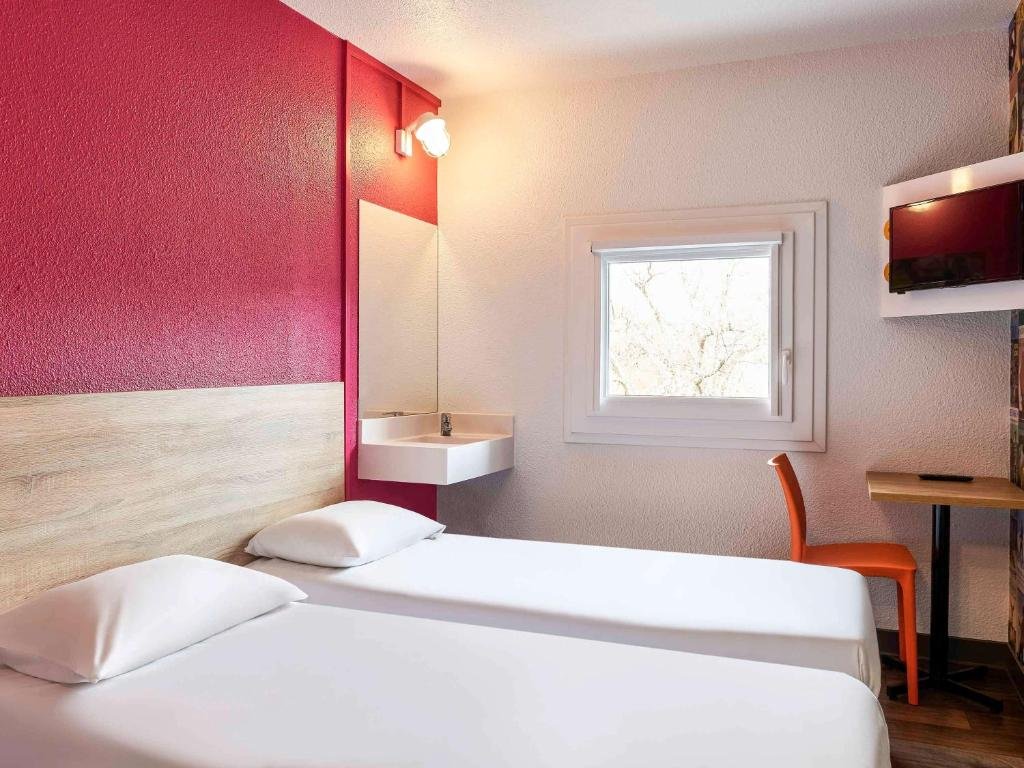 Номер Standard hotelF1 Limoges